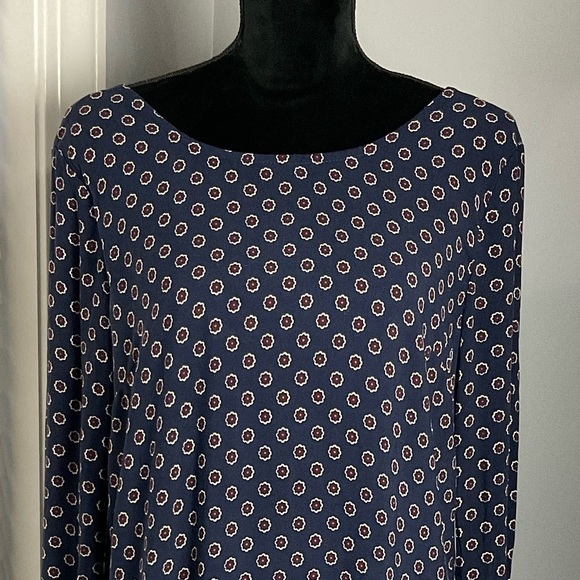🎉 SALE FOREVER 21 Low Back Navy Shift Dress Size Large - Picture 4 of 8